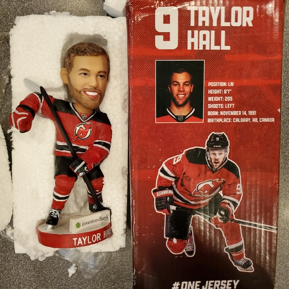 Hockey Bobbleheads - Picture 2 of 4